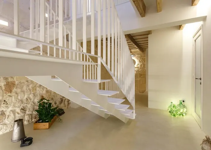 S'estil-let فندق